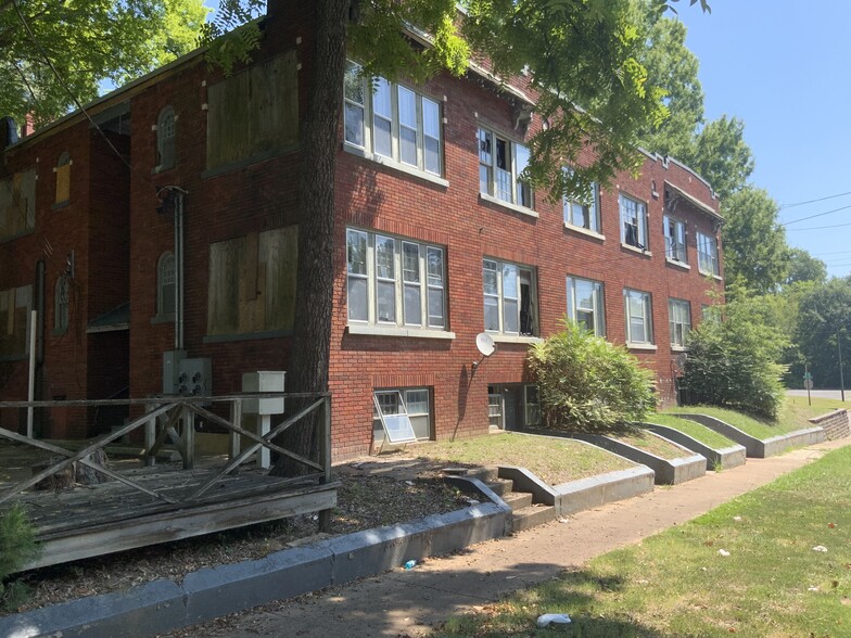 907 N Highland Ave, Jackson, TN en venta - Foto del edificio - Imagen 2 de 29