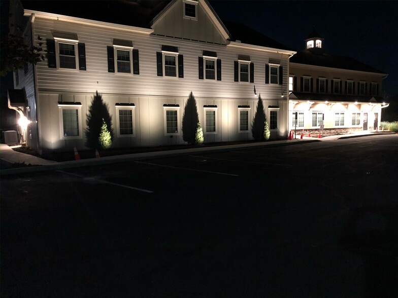 350 N Main St, Chalfont, PA en alquiler - Foto del edificio - Imagen 1 de 18