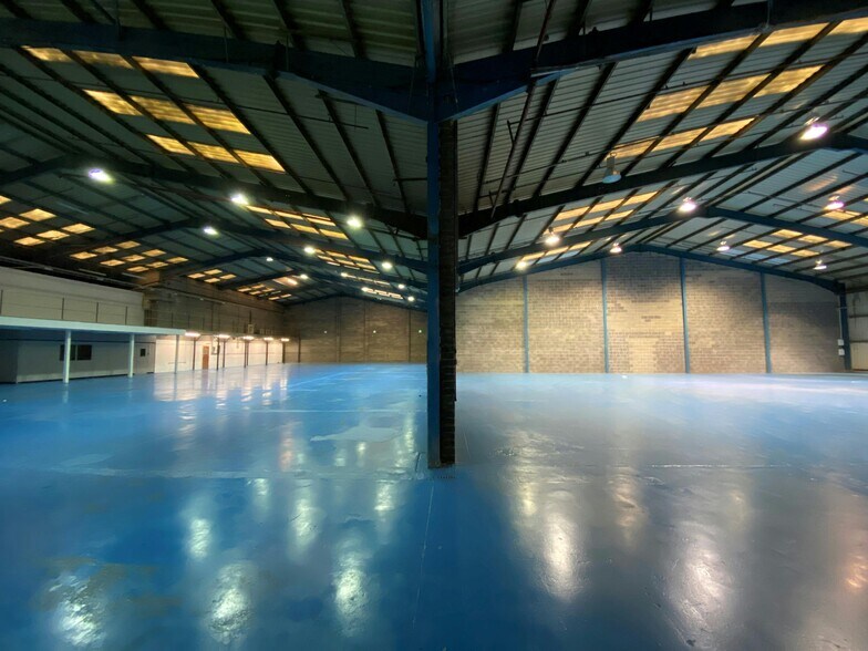 Armstrong Way, Yate en alquiler - Foto del edificio - Imagen 1 de 4