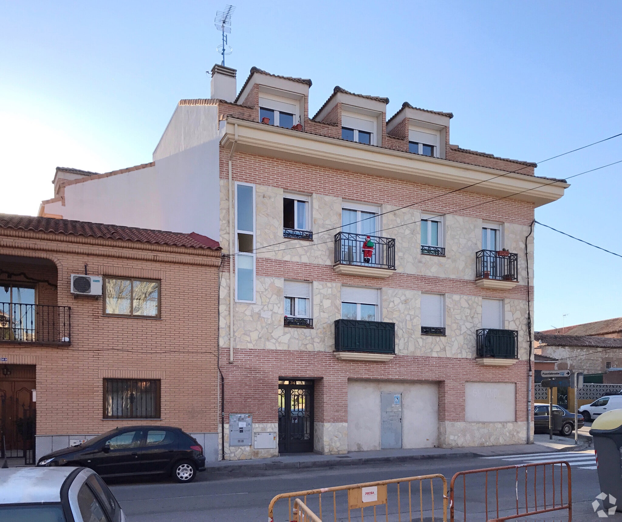 Calle de Estanislao Zazo, 34 A, Humanes de Madrid, Madrid en venta Foto del edificio- Imagen 1 de 1