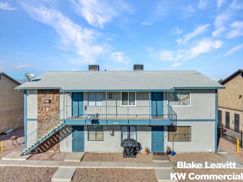 4740 Corsaire Ave, Las Vegas, NV en venta - Foto del edificio - Imagen 1 de 39