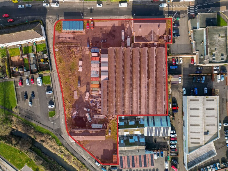 Large Retail Warehouse/ Redevelopment cartera de 2 inmuebles en venta en LoopNet.es - Foto del edificio - Imagen 2 de 9