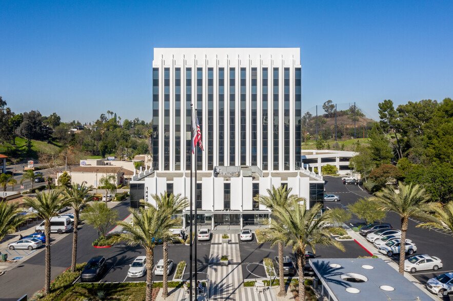 1440 N Harbor Blvd, Fullerton, CA en alquiler - Foto del edificio - Imagen 3 de 20