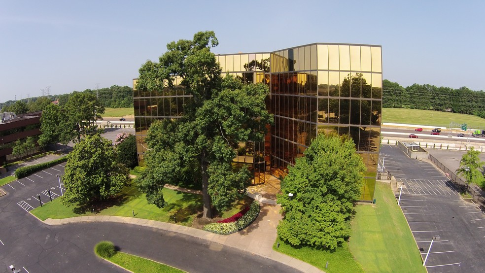 855 Ridge Lake Blvd, Memphis, TN en alquiler - Foto del edificio - Imagen 2 de 13