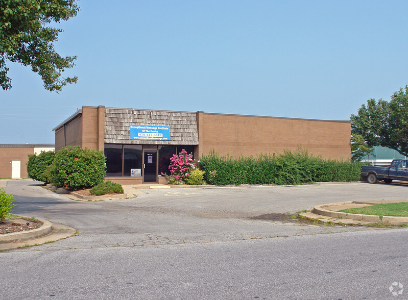 3061 N Market Ave, Fayetteville, AR en alquiler - Foto del edificio - Imagen 2 de 3