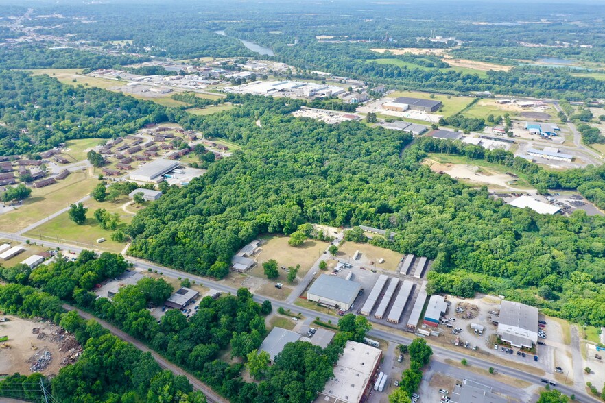 Cusseta Road, Columbus, GA en venta - Foto del edificio - Imagen 3 de 11