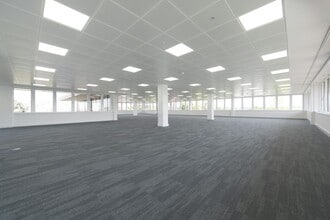 13 Colonial Way, Watford en alquiler Foto del interior- Imagen 1 de 2