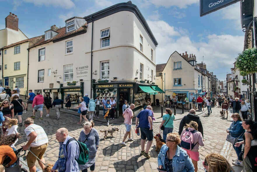 112-113 Church St, Whitby en venta - Foto del edificio - Imagen 1 de 13