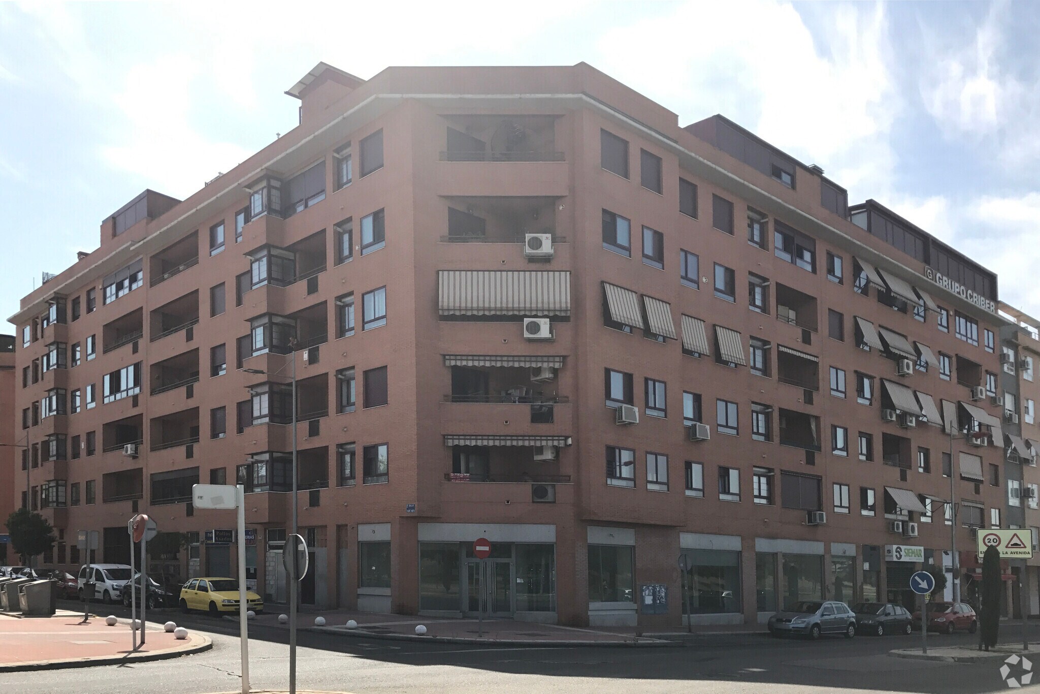 Calle Fuente Nueva, 7, Parla, Madrid en venta Foto principal- Imagen 1 de 1