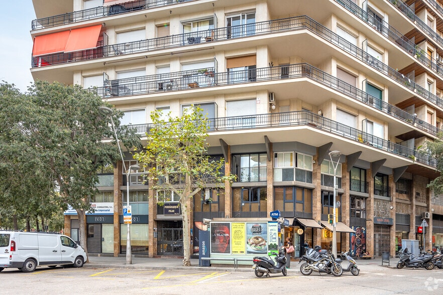 Carrer De Rocafort, Barcelona, Barcelona en venta - Foto del edificio - Imagen 2 de 2