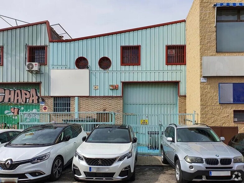 Calle Alfareros, 22, Alcorcón, Madrid en venta - Foto del edificio - Imagen 1 de 1