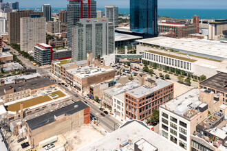 2241-2245 S Michigan Ave, Chicago, IL - VISTA AÉREA  vista de mapa