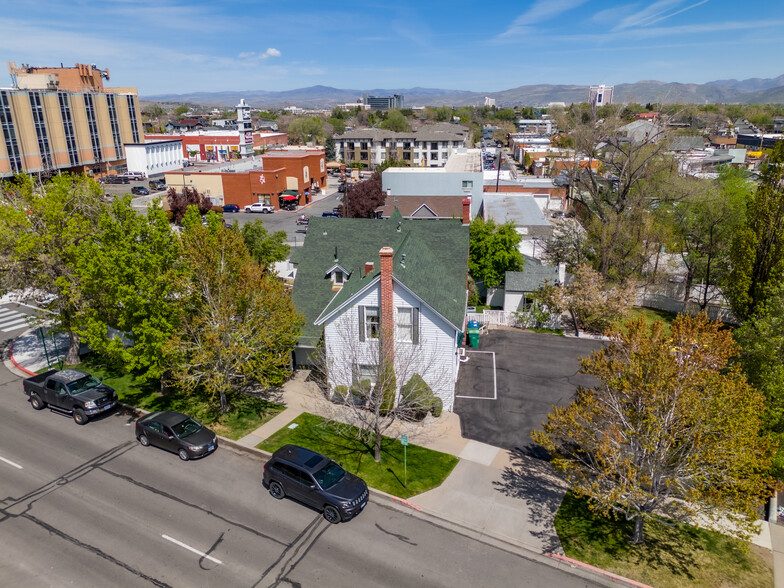 652 Forest St, Reno, NV en venta - Foto del edificio - Imagen 3 de 33