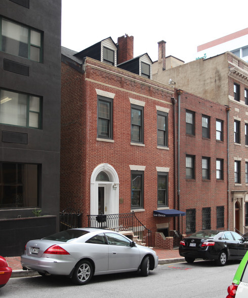 12 E Pleasant St, Baltimore, MD en venta - Foto del edificio - Imagen 2 de 10