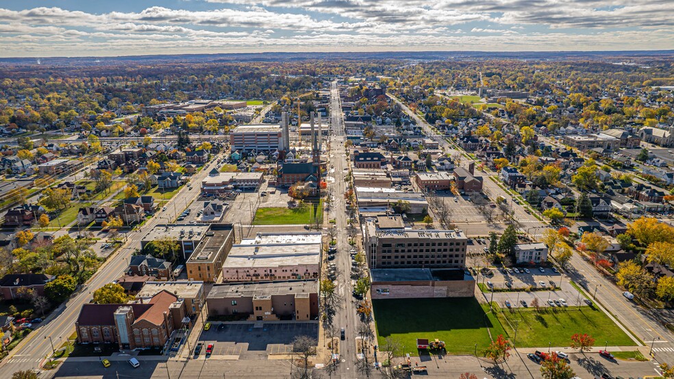 710 Franklin St, Michigan City, IN en alquiler - Foto del edificio - Imagen 3 de 41