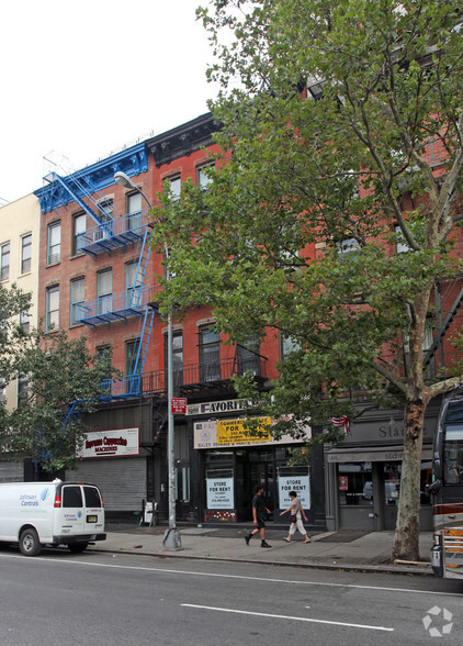 302 Bowery, New York, NY en alquiler - Foto del edificio - Imagen 3 de 15