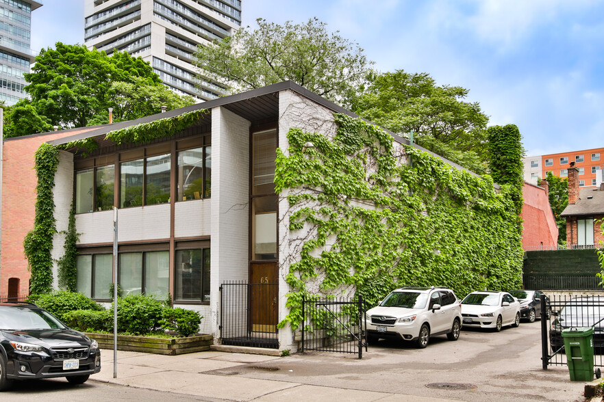 65 Granby St, Toronto, ON en alquiler - Foto del edificio - Imagen 1 de 6