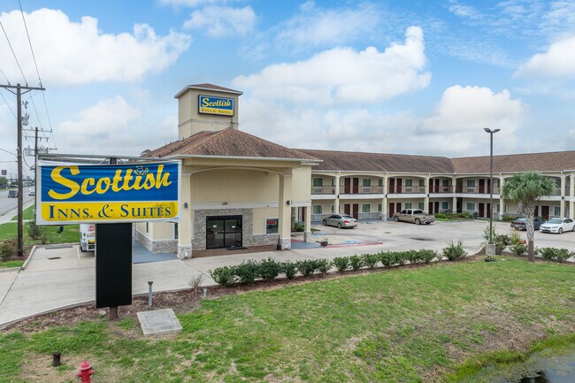 Más detalles de 5525 7th St, Bay City, TX - Hoteles y hospedaje para subasta