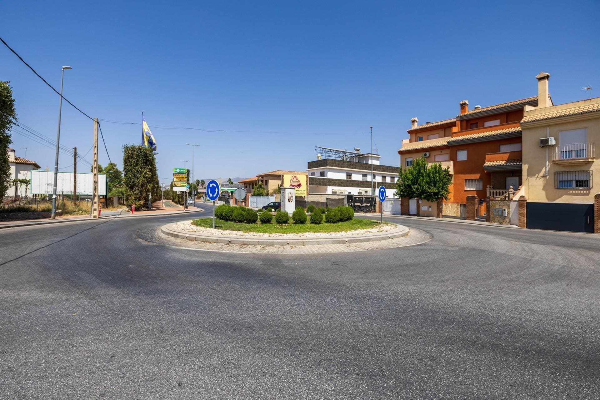 Calle Granada, 50, Ogíjares, Granada en venta Foto principal- Imagen 1 de 23