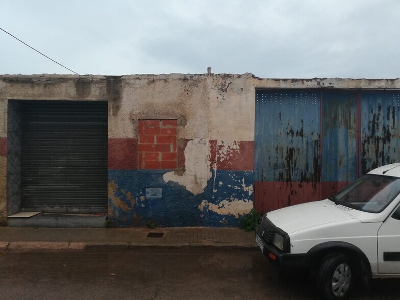 Carrer Sierra Nevada, Sagunto, Valencia en venta - Foto del edificio - Imagen 2 de 9