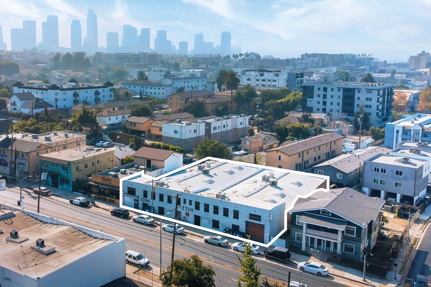 2210 W Temple St, Los Angeles, CA en venta - Foto del edificio - Imagen 2 de 13