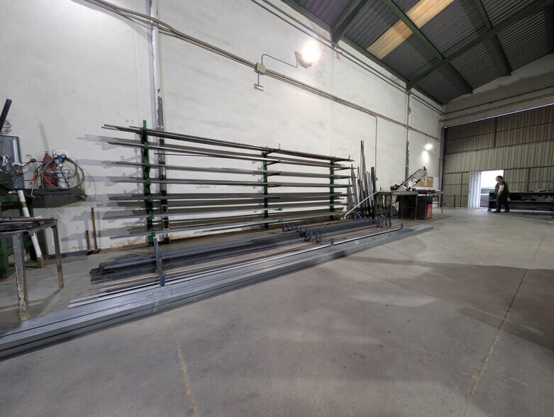 Nave en Catarroja, Valencia en venta - Foto del interior - Imagen 2 de 30