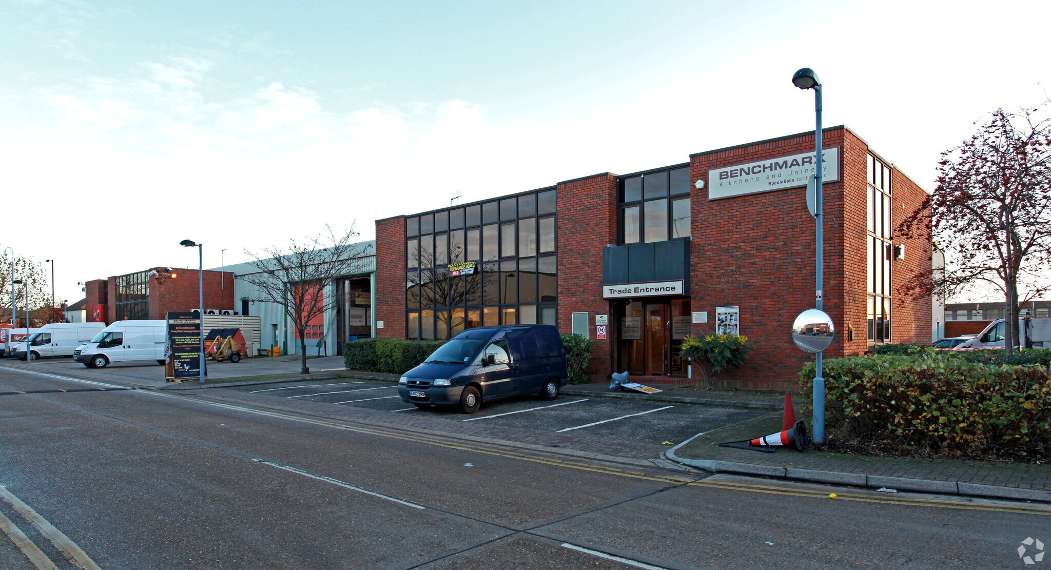 Lincoln Rd, Enfield en alquiler Foto principal- Imagen 1 de 4