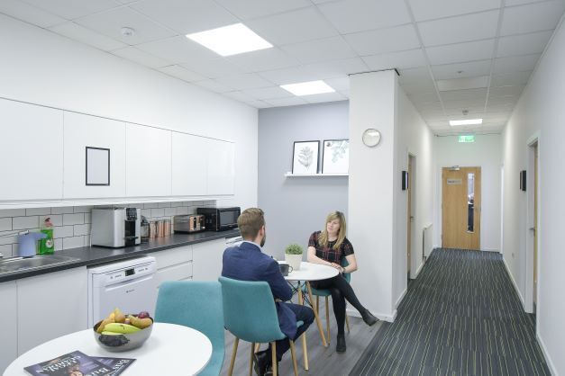 4 Coop Pl, Bradford en alquiler - Foto del edificio - Imagen 2 de 6