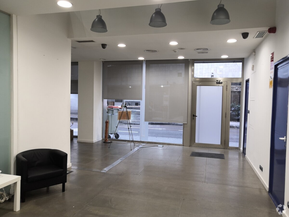 Madrid, MAD 28008 -  -  - Foto del interior - Image 2 of 7