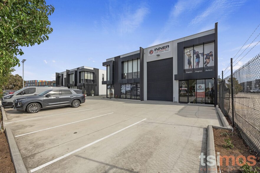 49 Grange Rd, Cheltenham en venta - Foto del edificio - Imagen 1 de 2