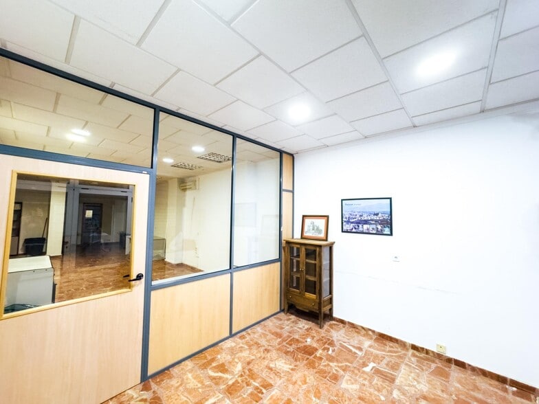 Local en Huéscar en venta - Foto del interior - Imagen 3 de 8