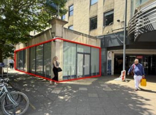 Whiteladies Rd, Bristol en alquiler - Foto del edificio - Imagen 3 de 3