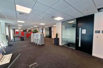 16 Bartley Way, Hook en alquiler Foto del interior- Imagen 2 de 10