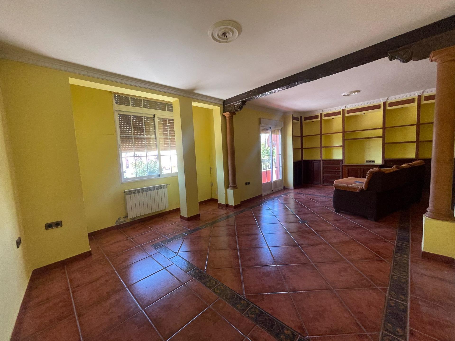 Local en Torredonjimeno, Jaén en venta Foto del edificio- Imagen 1 de 45