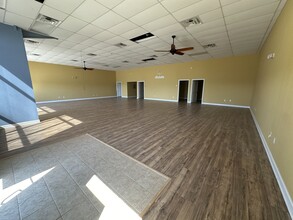 951 E FM 646, League City, TX en alquiler Foto del interior- Imagen 1 de 8