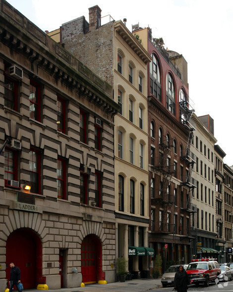 106 Duane St, New York, NY en alquiler - Foto del edificio - Imagen 3 de 3