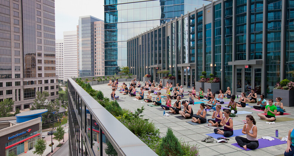 1075 Peachtree St NE, Atlanta, GA en alquiler - Foto del edificio - Imagen 3 de 16