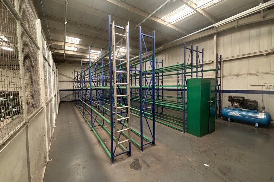 Hobley Dr, Swindon en alquiler - Foto del interior - Imagen 2 de 2