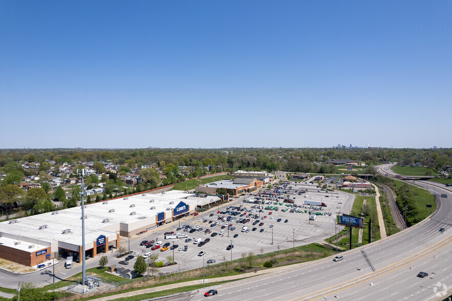 1042 Loughborough Ave, Saint Louis, MO en alquiler - Foto del edificio - Imagen 1 de 12