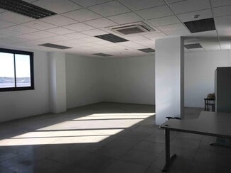 Más detalles de Oficina, nave en alquiler