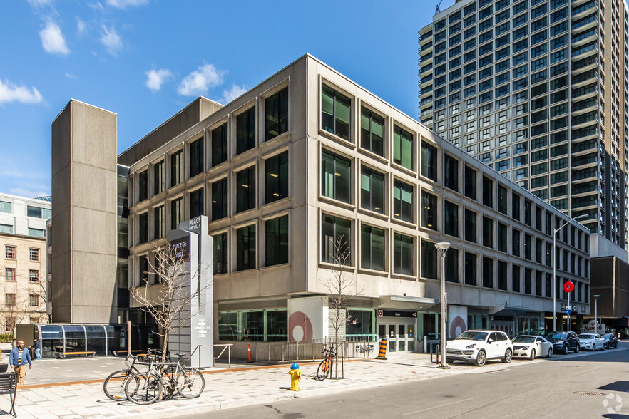 300 Sparks St, Ottawa, ON en alquiler - Foto del edificio - Imagen 1 de 7