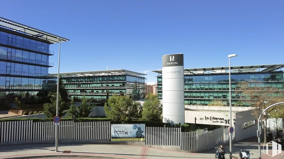 Calle Quintanavides, 17, Madrid, Madrid en alquiler - Vídeo de anuncio comercial - Imagen 2 de 16