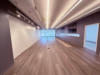 Más detalles de 391 Bank St, Ottawa, ON - Local en venta