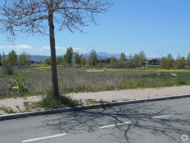Terreno en Ávila, Ávila en venta - Foto del edificio - Imagen 2 de 11