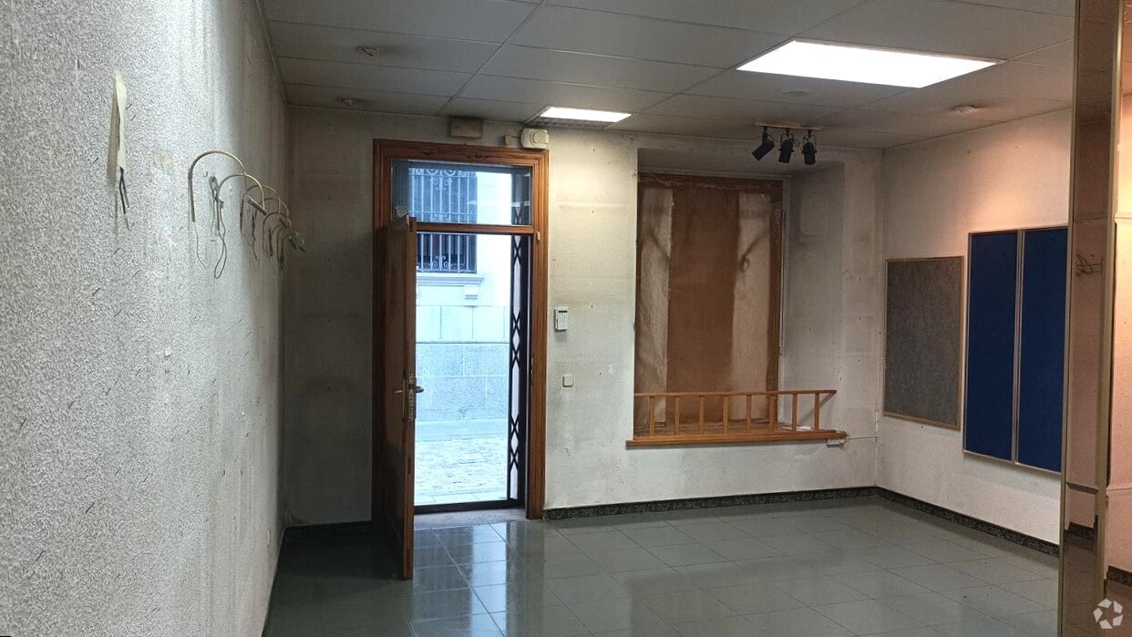 Ávila, AVI 05001 - Unidad Puerta L2, Esc. B -  - Foto del interior - Image 2 of 10