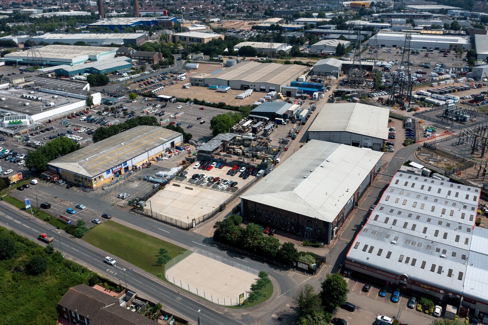 112 Beddington Ln, Croydon en alquiler Vista aérea- Imagen 1 de 5