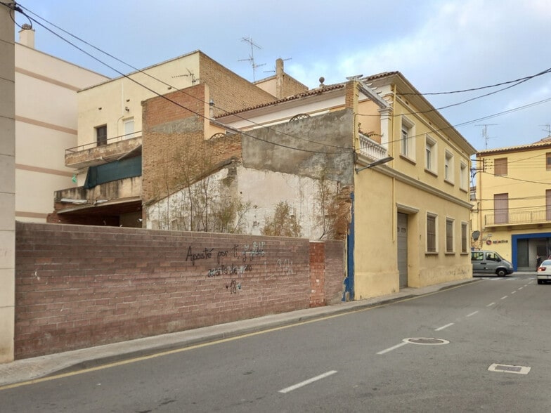 Edificio residencial en Móra d'Ebre, Tarragona en venta - Foto del edificio - Imagen 1 de 13
