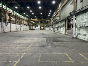 1000-5000 Commerce Cir, Trafford, PA en alquiler Foto del interior- Imagen 2 de 7