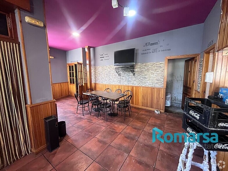 Locales en Muñogalindo, Ávila en venta - Foto del edificio - Imagen 3 de 20