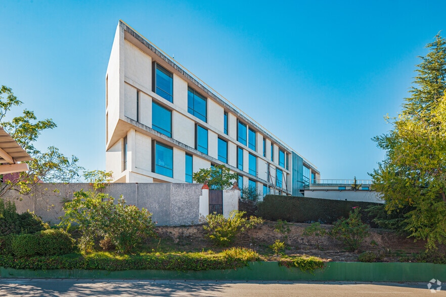 Carretera de Coruña, 110, Las Rozas de Madrid, Madrid en alquiler - Foto del edificio - Imagen 3 de 7